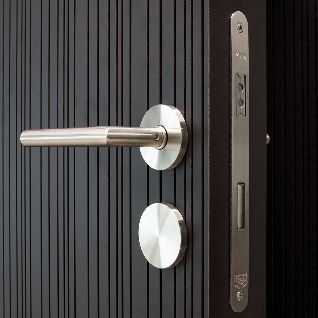 Technical interior doors